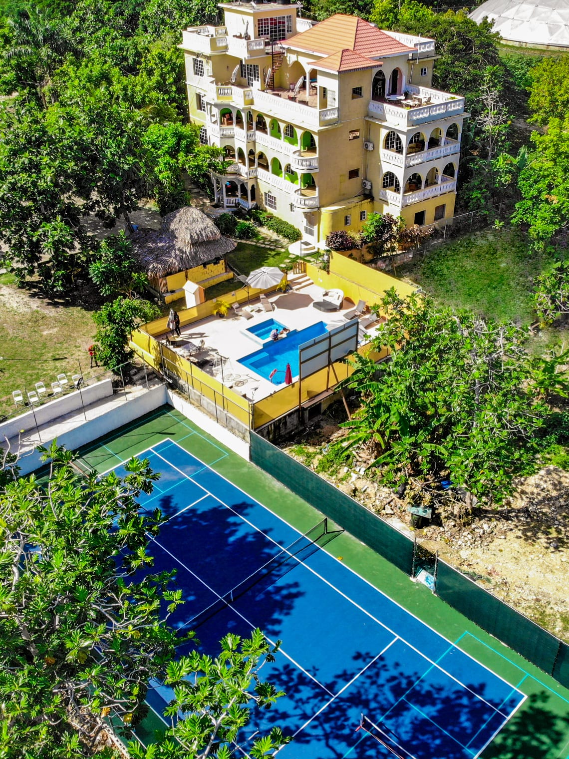 TAKUMA BOUTIQUE HOTEL
